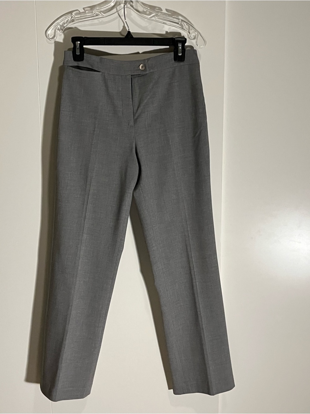 Thalian Gray Women's Two-Piece Pant Suit - Picture 3 of 5